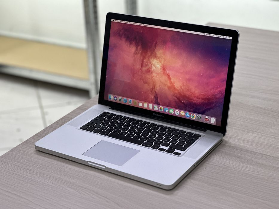Macbook Pro 15 2011 (intel core i7 / SSD / 6gb RAM / kaspi 0-0-12
