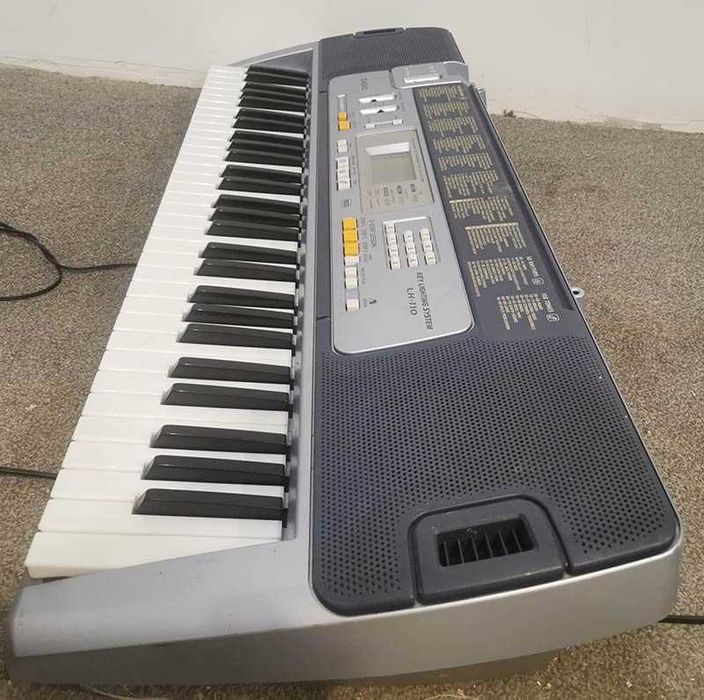 компютърна миди клавиатура CASIO LK-110 синтезатор с 5 октави