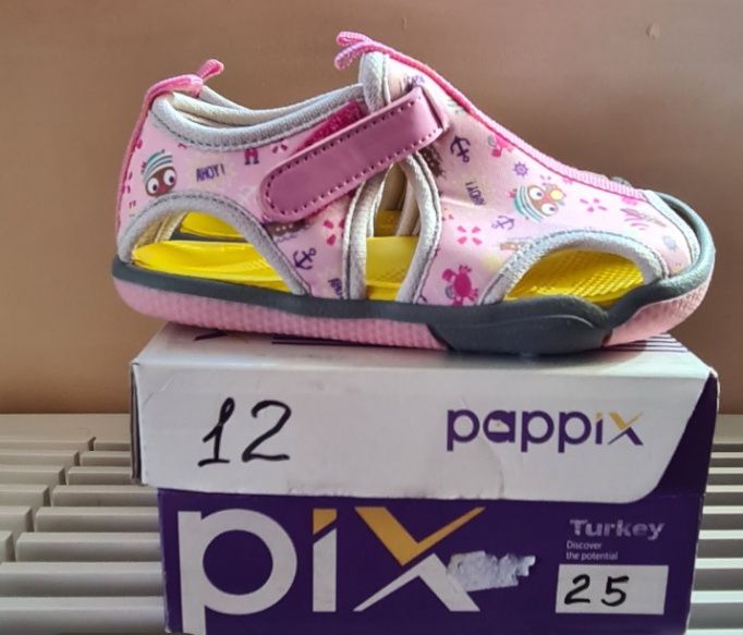 Сандалки Pappix нови