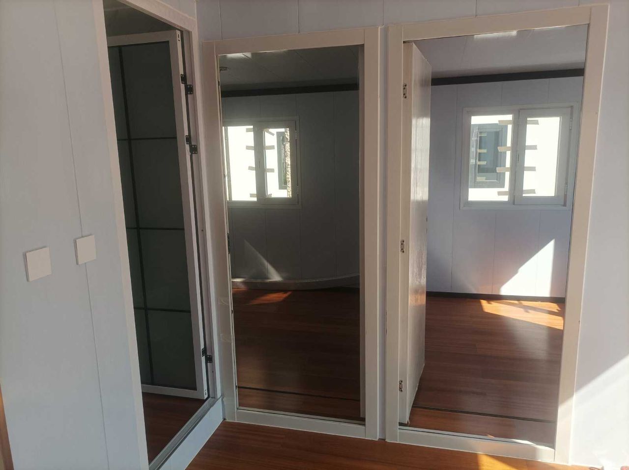 Продава се Къща в Пловдив, Тракия - 37 кв.м за 579 €/кв.м - Снимка #3