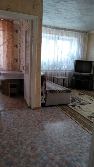 Однокомнатная для двоих НЕКУРЯЩИХ ,посуточно и по часам.