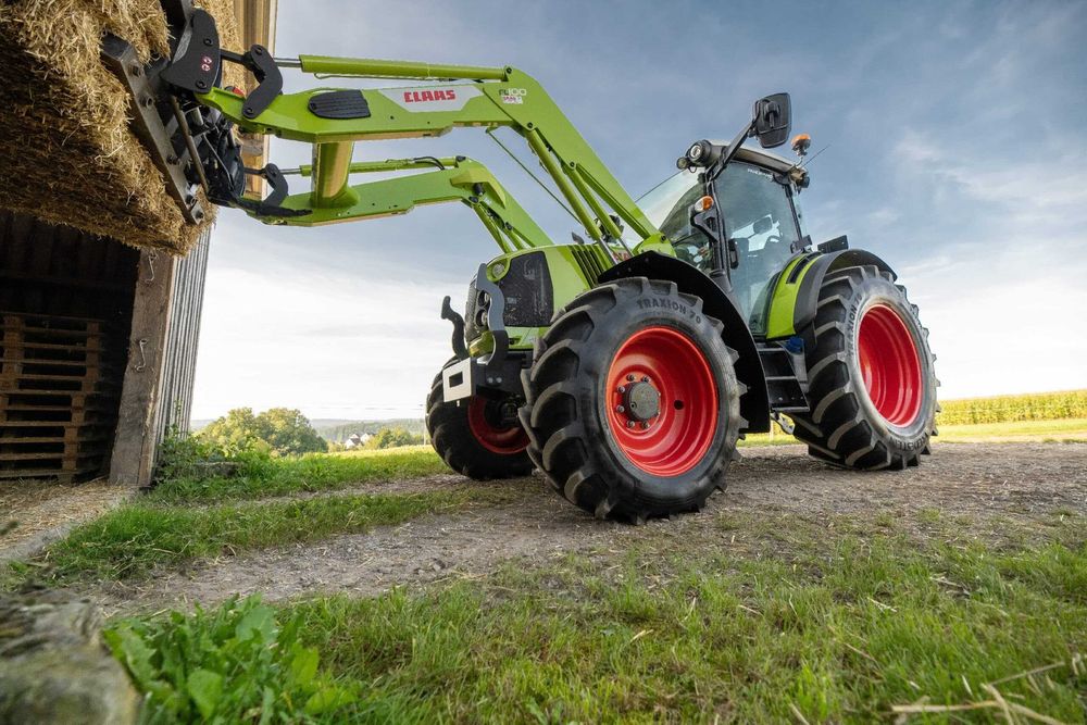 Агро гуми 380/70R28 Traxion 70 Vredestein