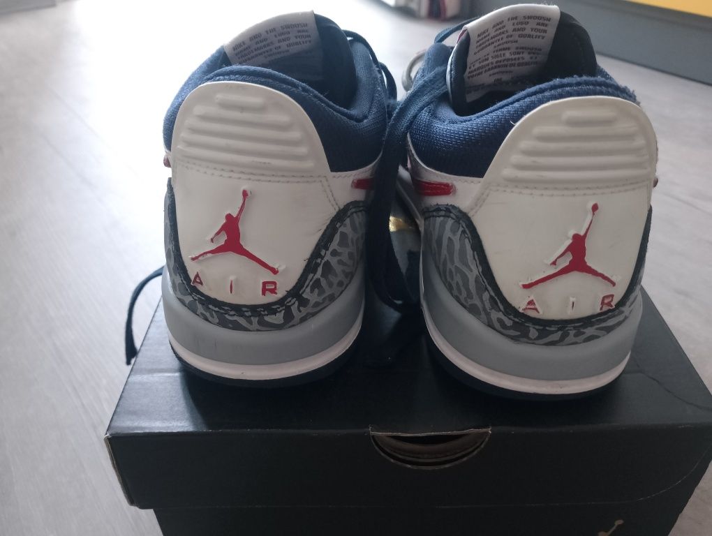 Детски маратонки Nike Air Jordan