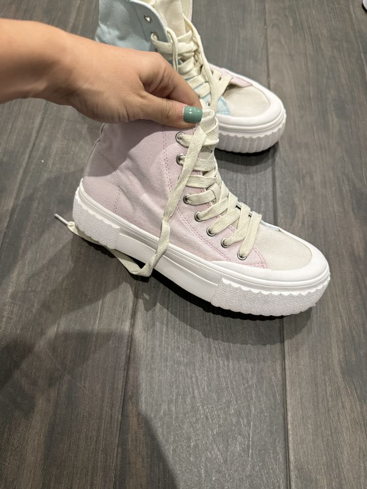 Дамски кецове Primark