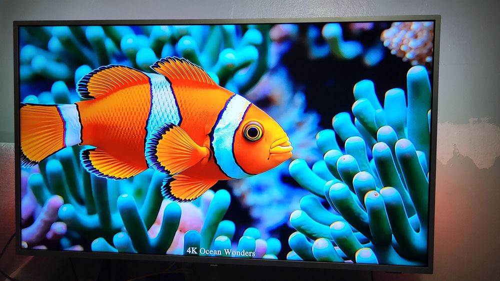 Продавам телевизор Philips 55 Ultra 4K