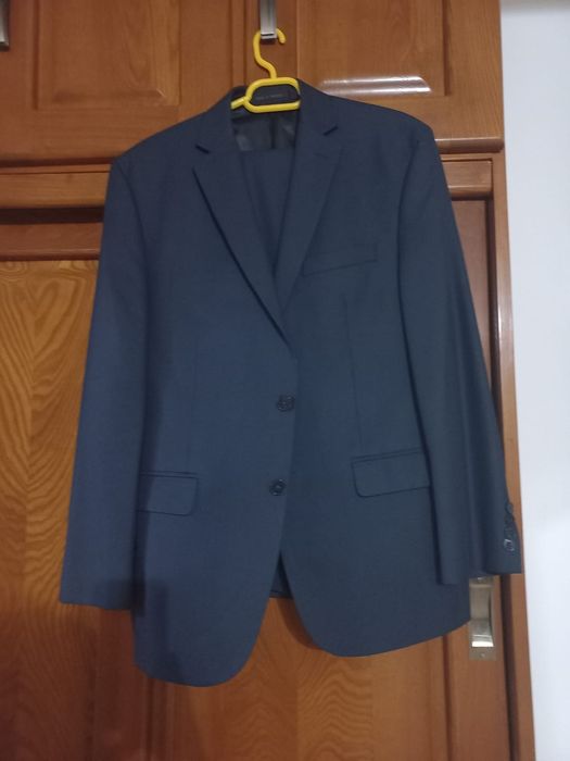Costum barbati Calvin Klein mărimea L