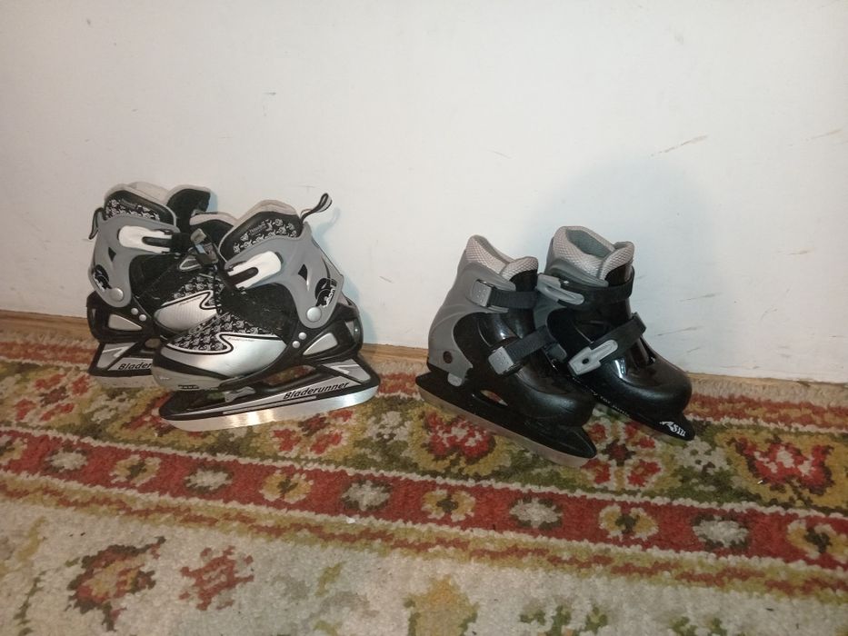 Patine gheata, ajustabile, (32-35) si (25-28)