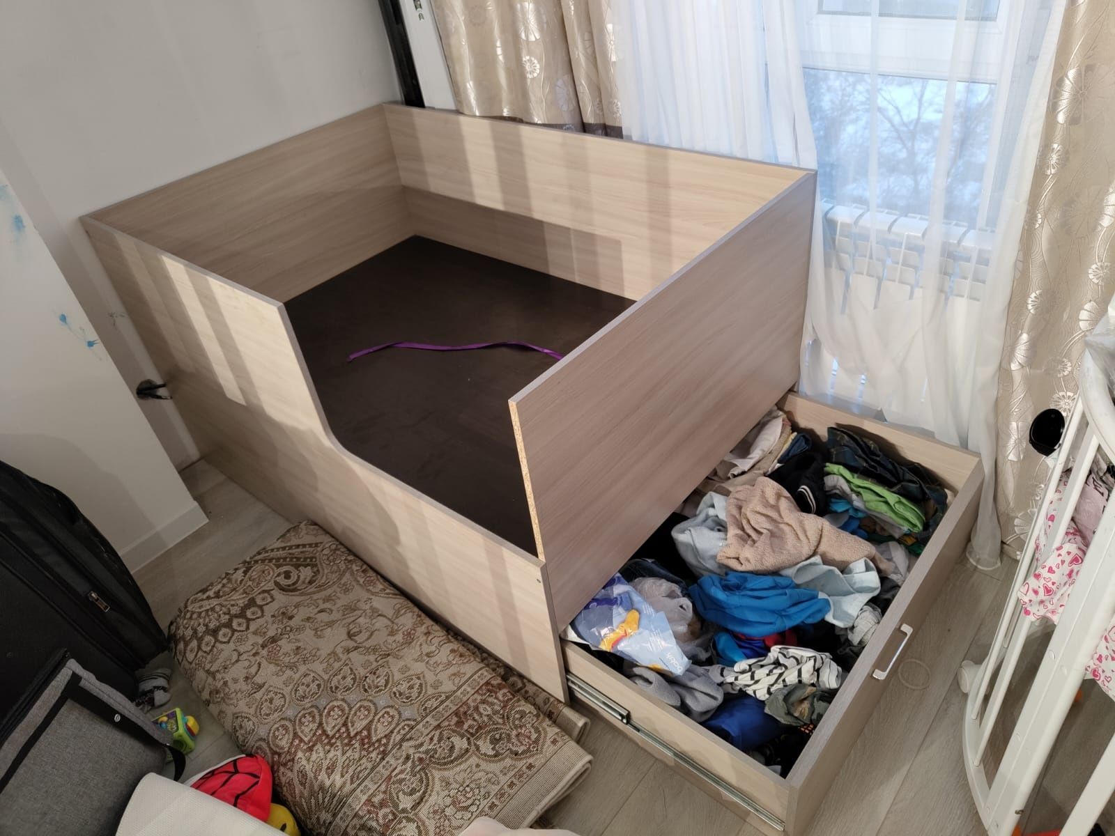Продам детскую кровать