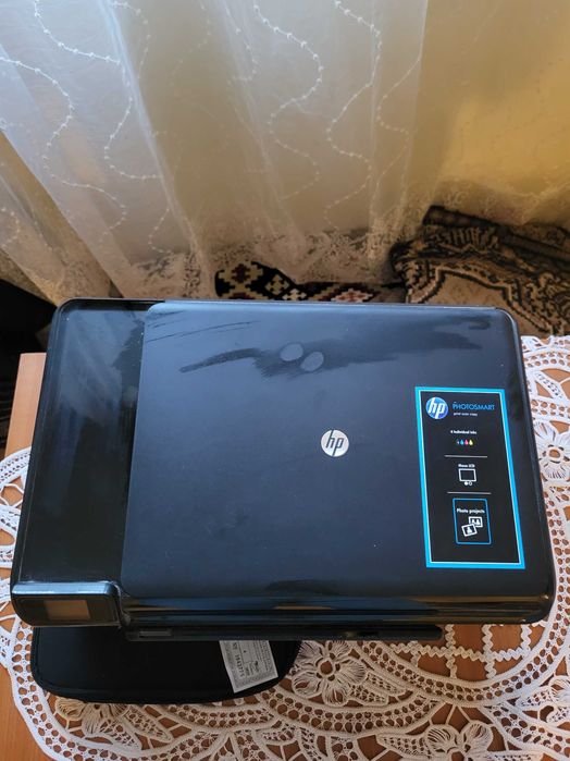 Vând Imprimanta HP Photosmart touchsmart noua nefolosita