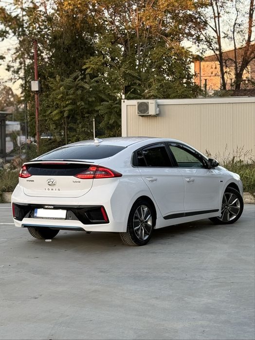 Vand Hyundai Ioniq HYbrid 2017 / Rate avans 0
