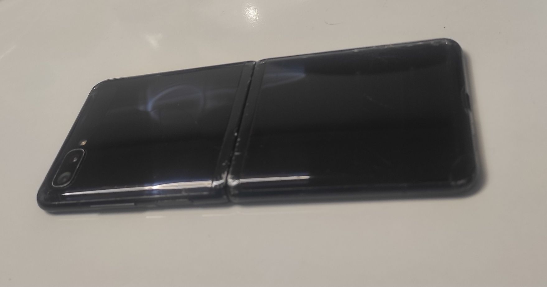 Samsung Galaxy Z Flip SM-F700 За Части