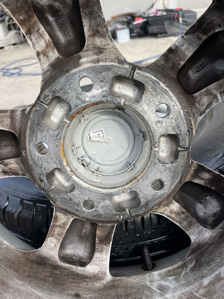 Джанти Kia Sorento 16 ET45