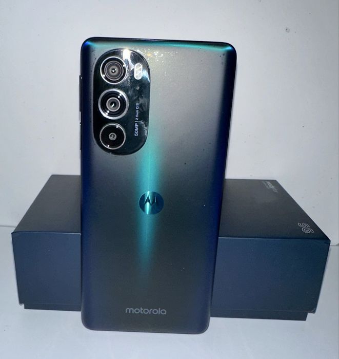 Motorola edge 30 pro