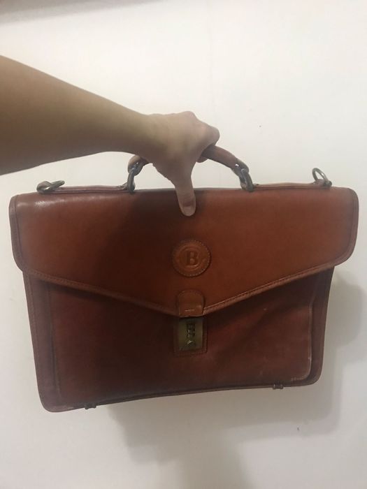 Портфель кожаный