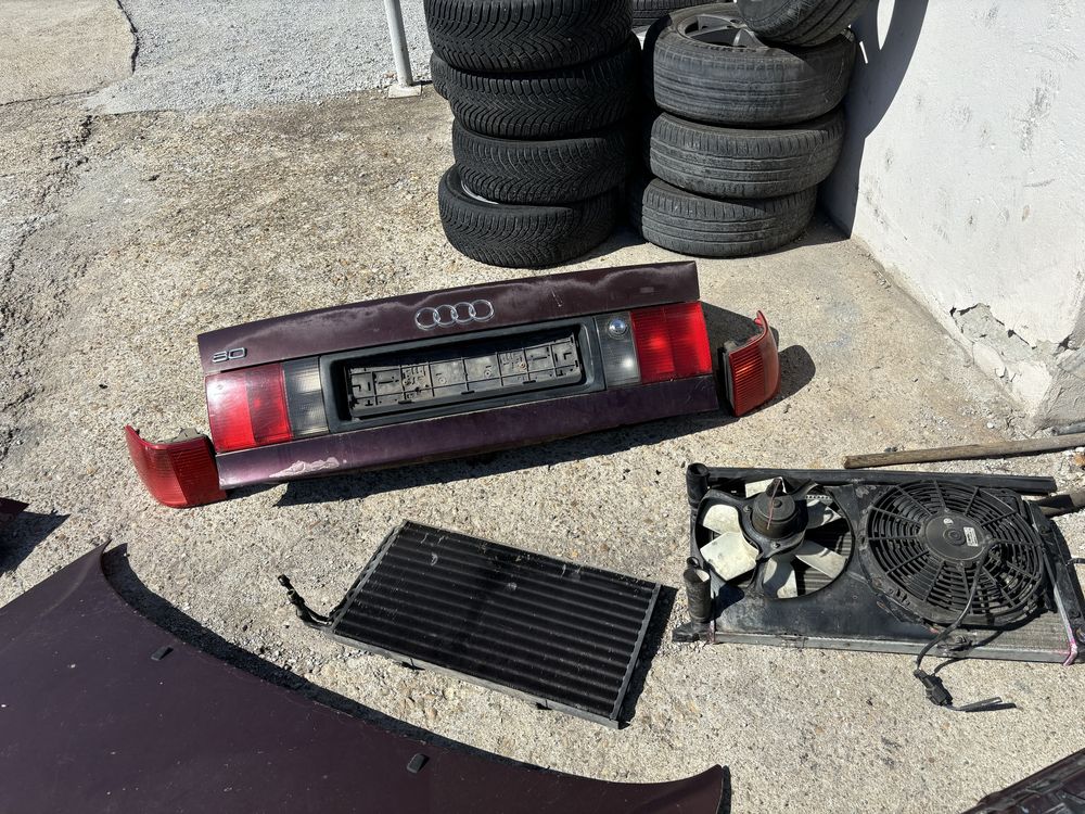 Audi Ауди 80 b4 капак калник радиатор скорости