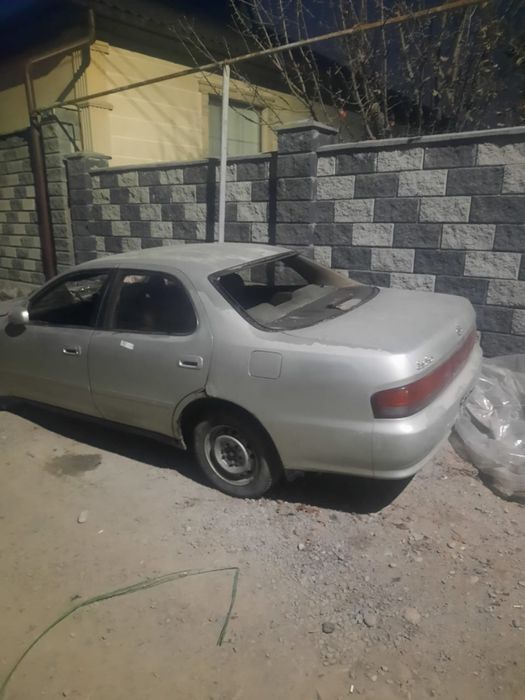 Toyota cresta 1994 года на ходу