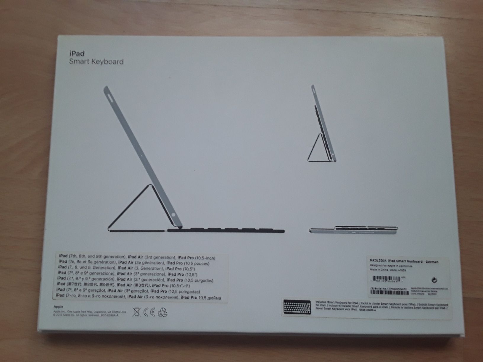 Husa cu tastatura Apple Ipad A1829