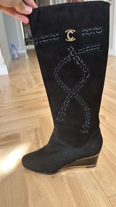 Продаю сапоги итальянские новые