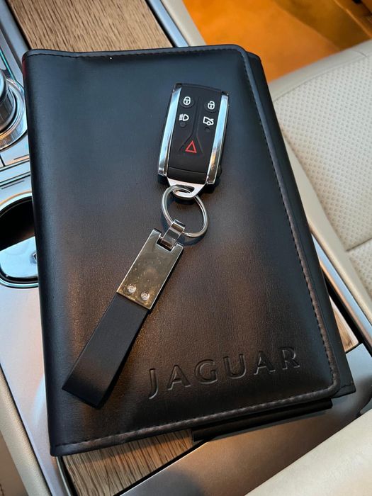 Vind jaguar xf stare foarte buna