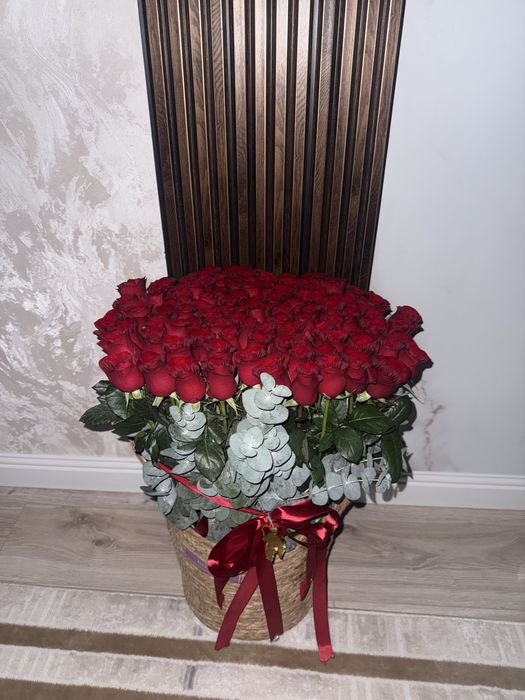 Букет из 101роз в корзине за 40к