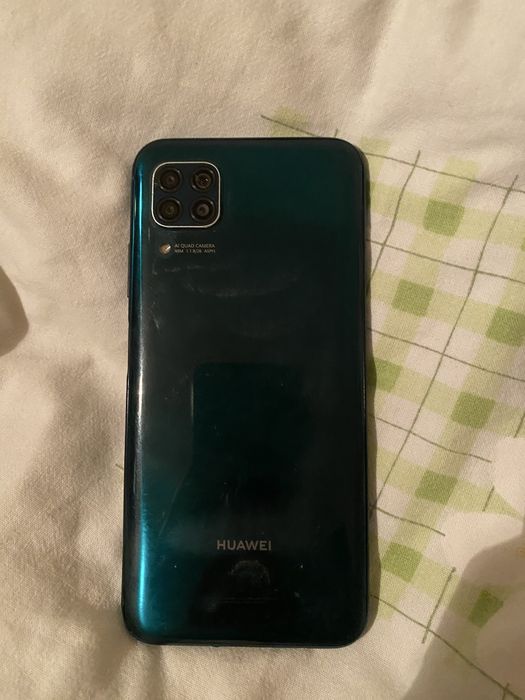 HUAWEI P 40 lite