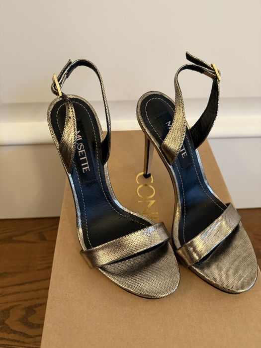 Sandale Musette - marimea 35 - noi