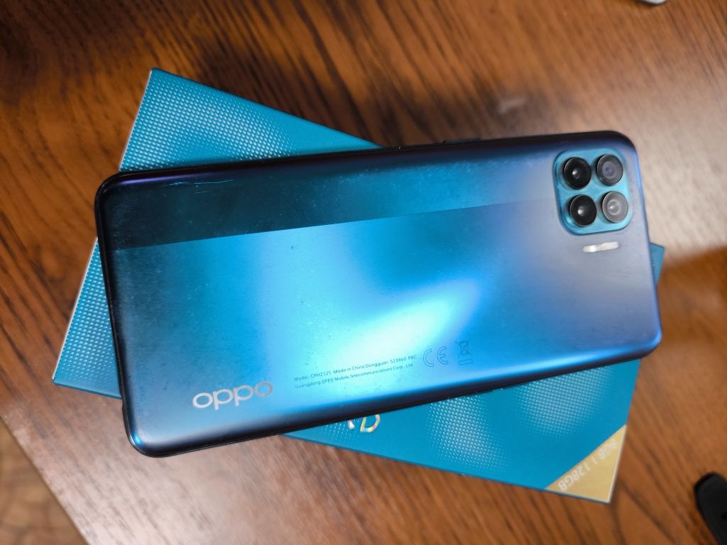 OPPO Reno 4 Lite