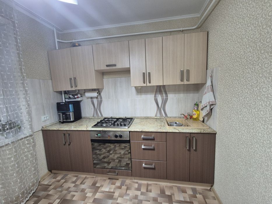 Продам кухонный гарнитур