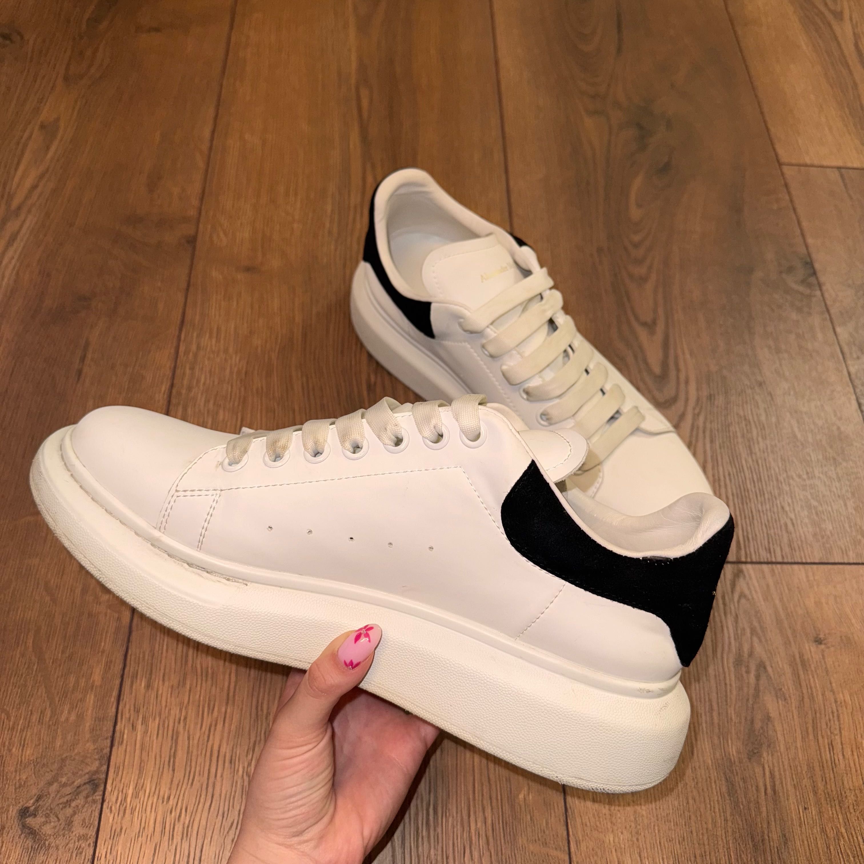Alexander McQueen Обувки