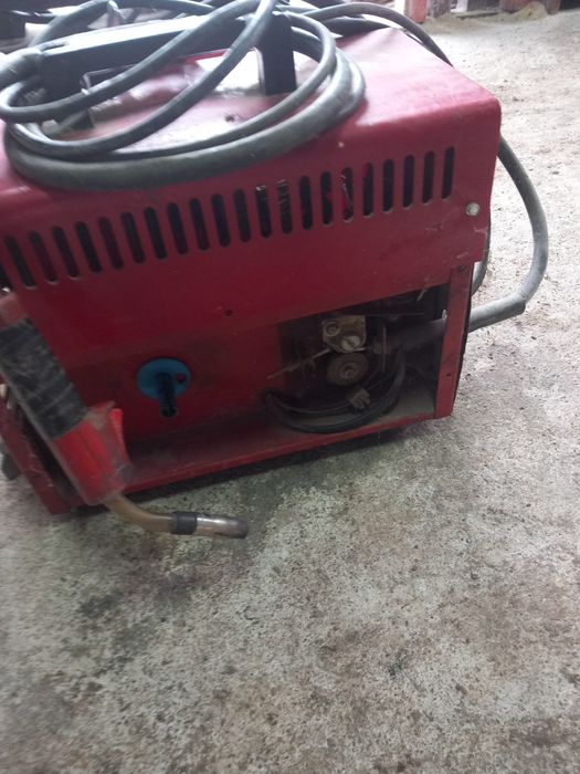 Два броя Телоподаващи със газ