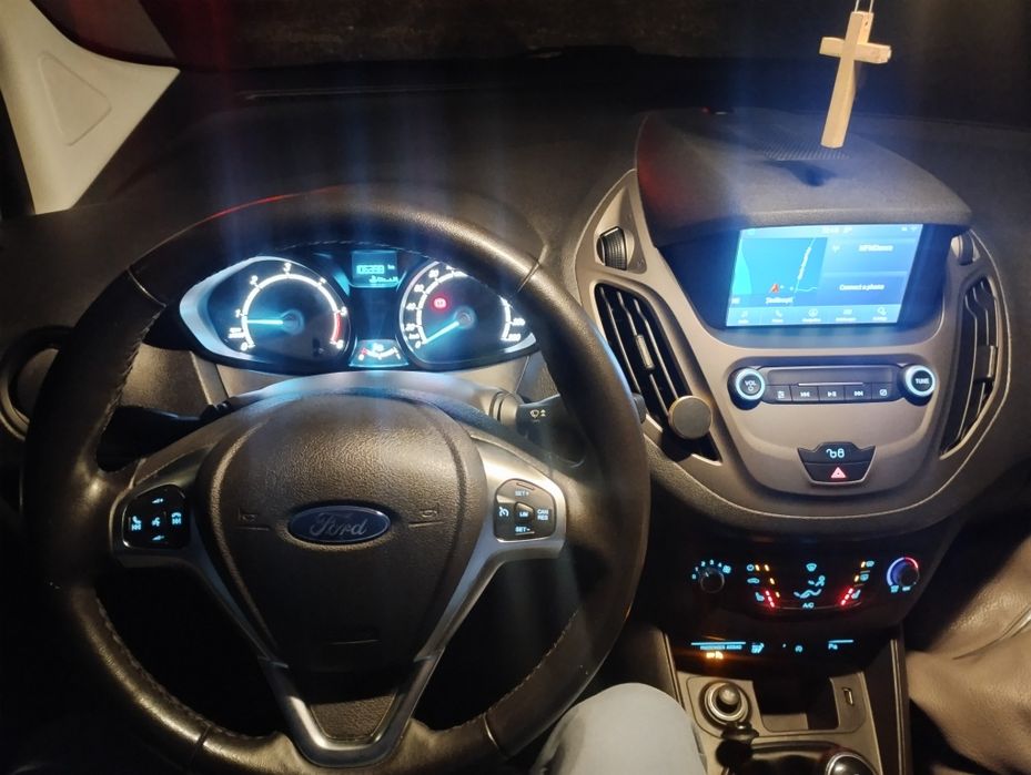 De vânzare Ford Tourneo Courier Proprietar. Accept variante cu 7locuri