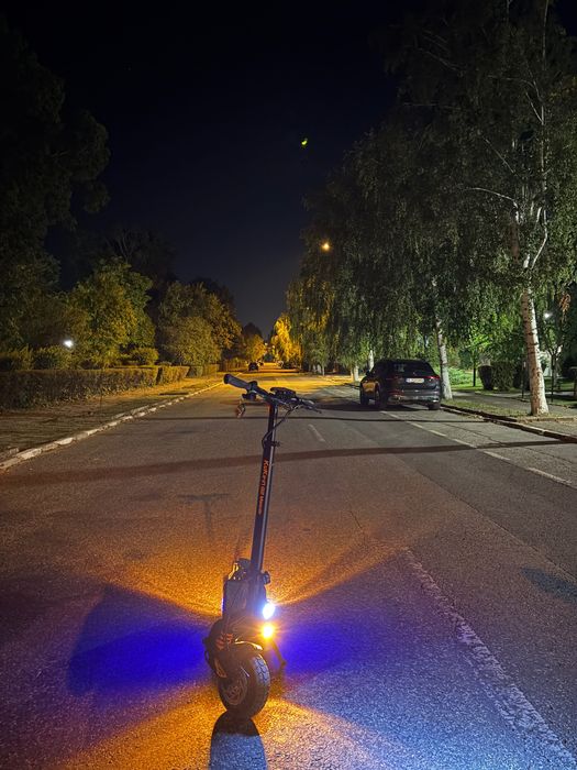 Trotinetă electrică kukirin