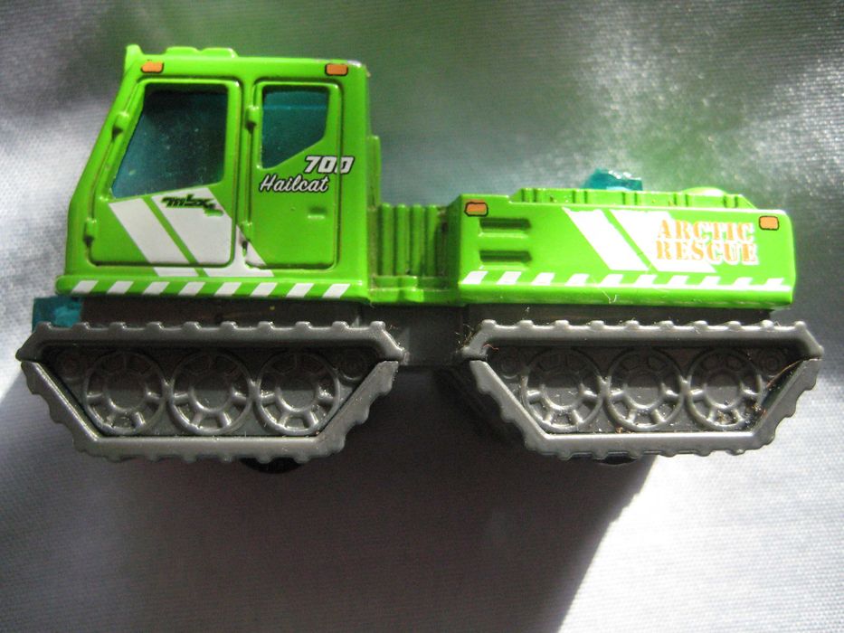 Продавам метална количка Green Hailcat Matchbox 2016  DVK15 MB1048