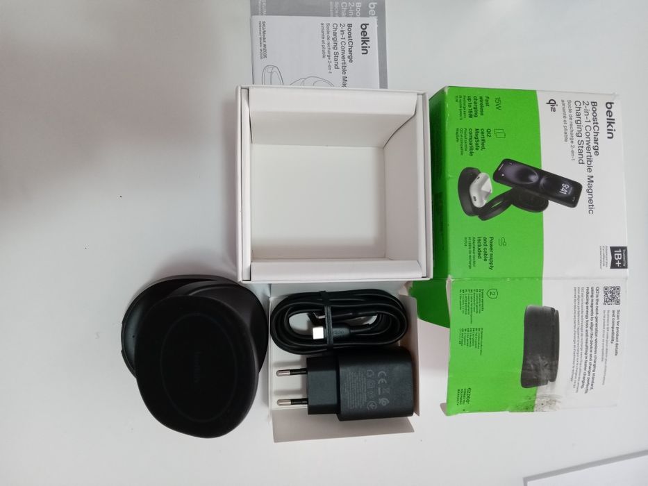 Безжично зарядно Belkin BoostCharge 2-in-1 Convertible Magnetic