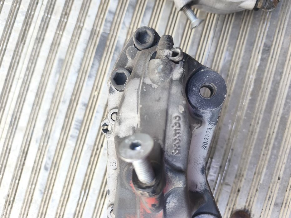 BMW Upgrade - Etriere Față Brembo 4P