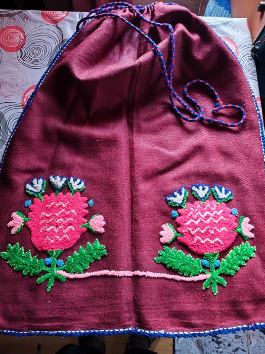 Престилка за народна носия