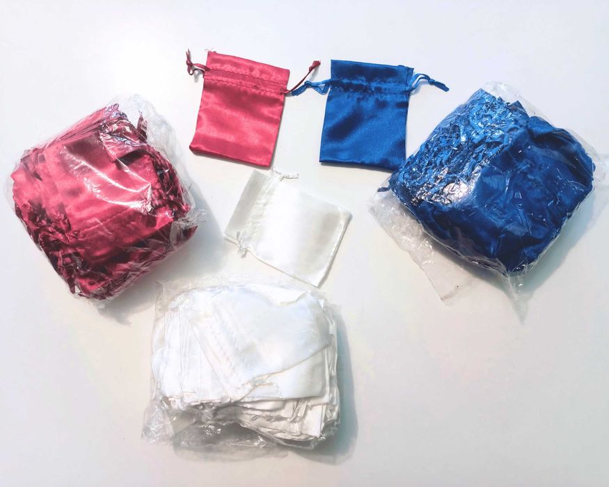 Saculeti textili bijuterii/marturii/accesorii, satinati, 7x9cm, lot 50