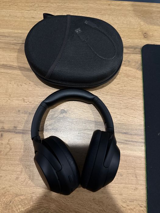Продаются наушники Сони ,Sony wh1000xm4 черные