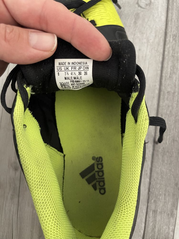 Adidas Nike бутонки