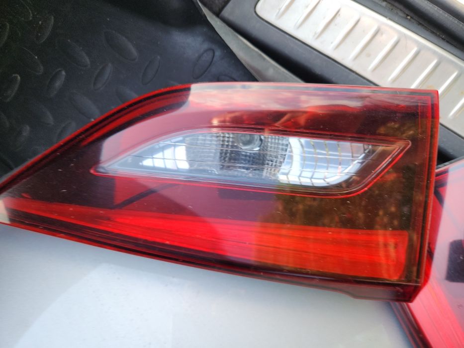 Стопове за Toyota Avensis T27