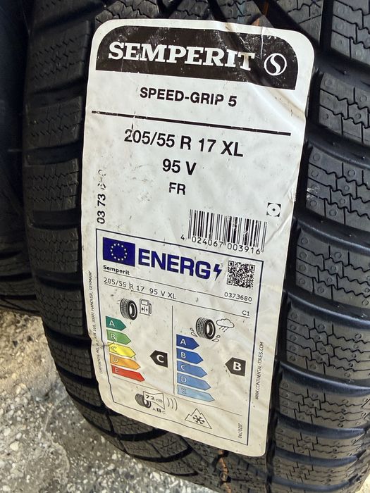 Зимни нови гуми Semperit/Семперит 205/55/17
