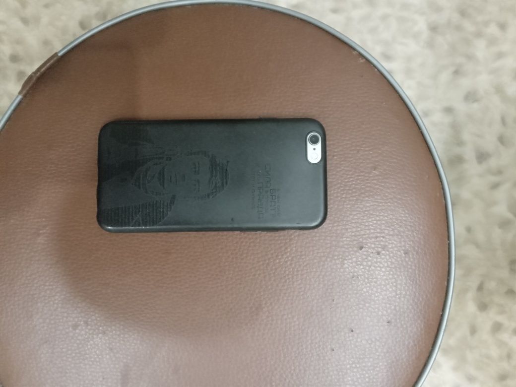 Продам айфон 6 s
