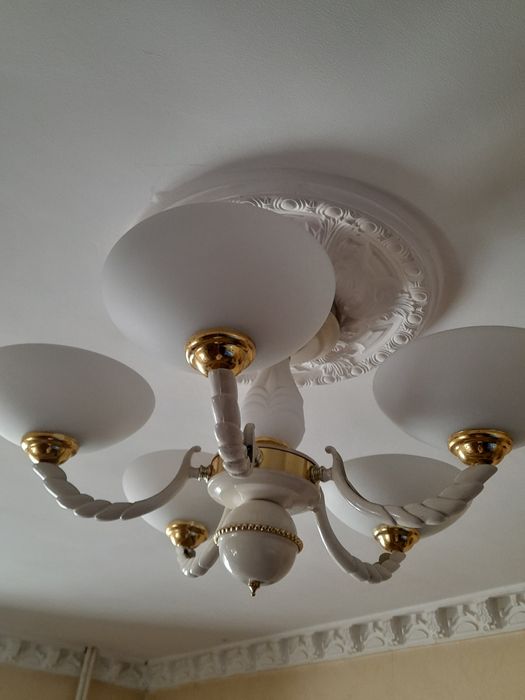 Продам люстру, состояние отличное.