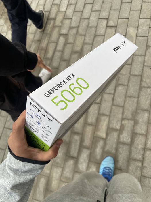 rtx 5060 8gb gddr7