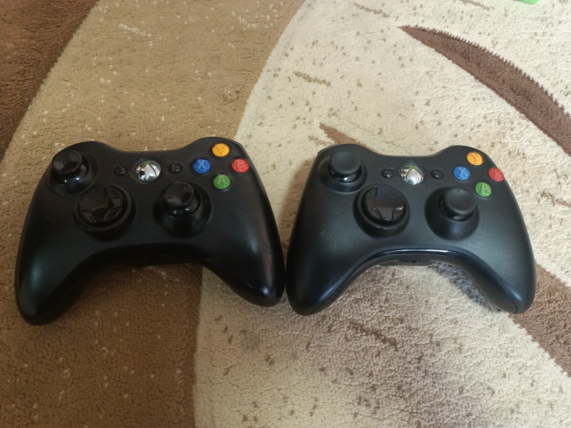 Xbox 360+jocuri și controlere