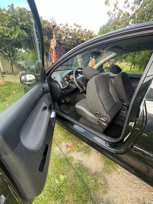 Peugeot 206 plus