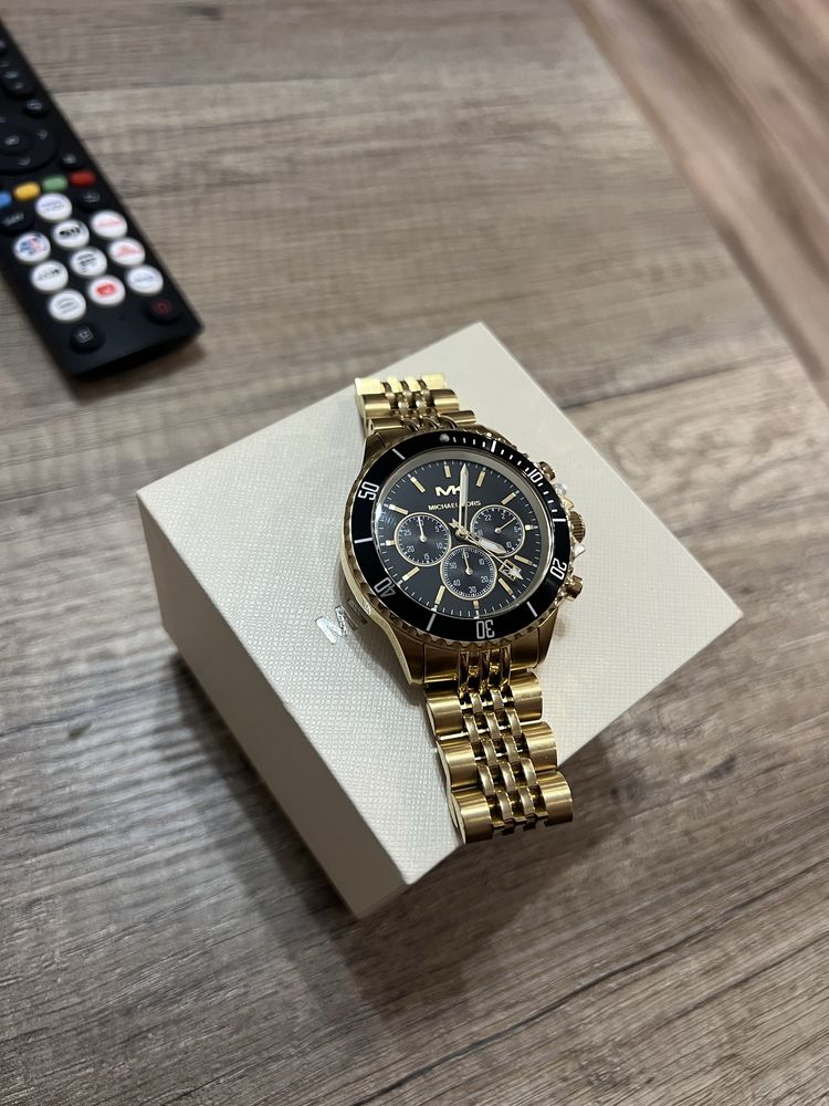 Часовник Michael Kors