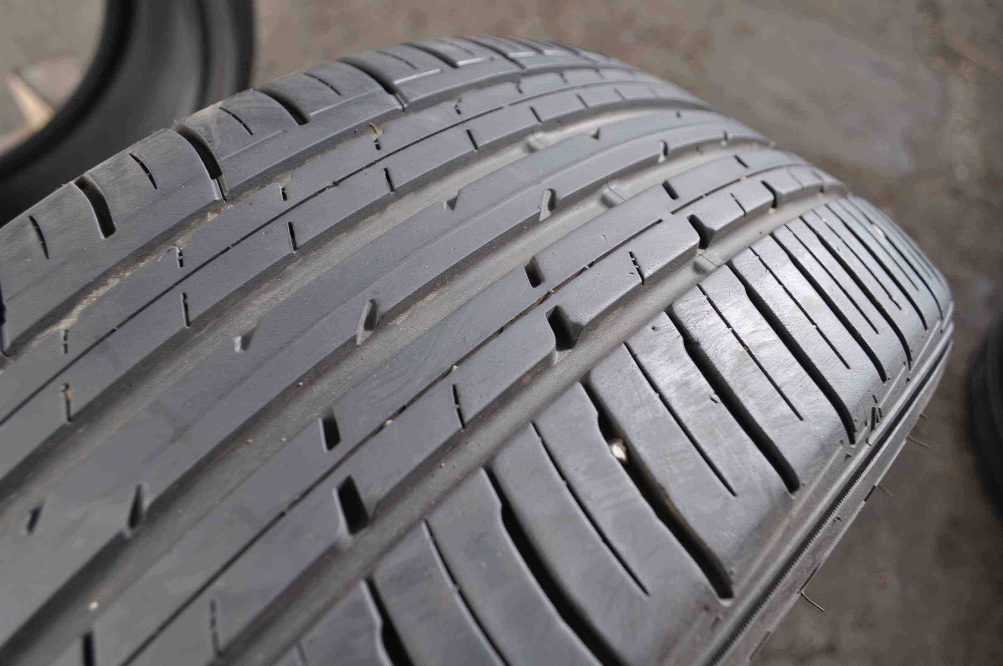 Anvelopa Vara 225/45 R17 FALKEN Ziez ZE914 91W