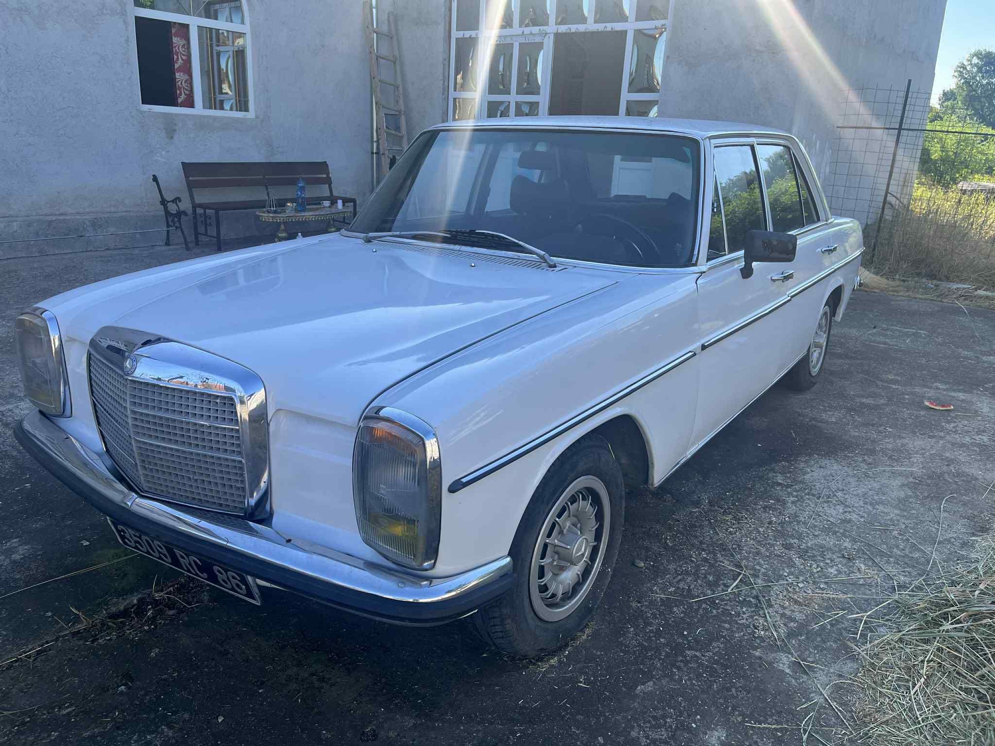 Mercedes 220d 1973