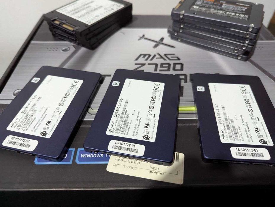 3x SSD Micron_5200_MTFDDAK3T8TDC